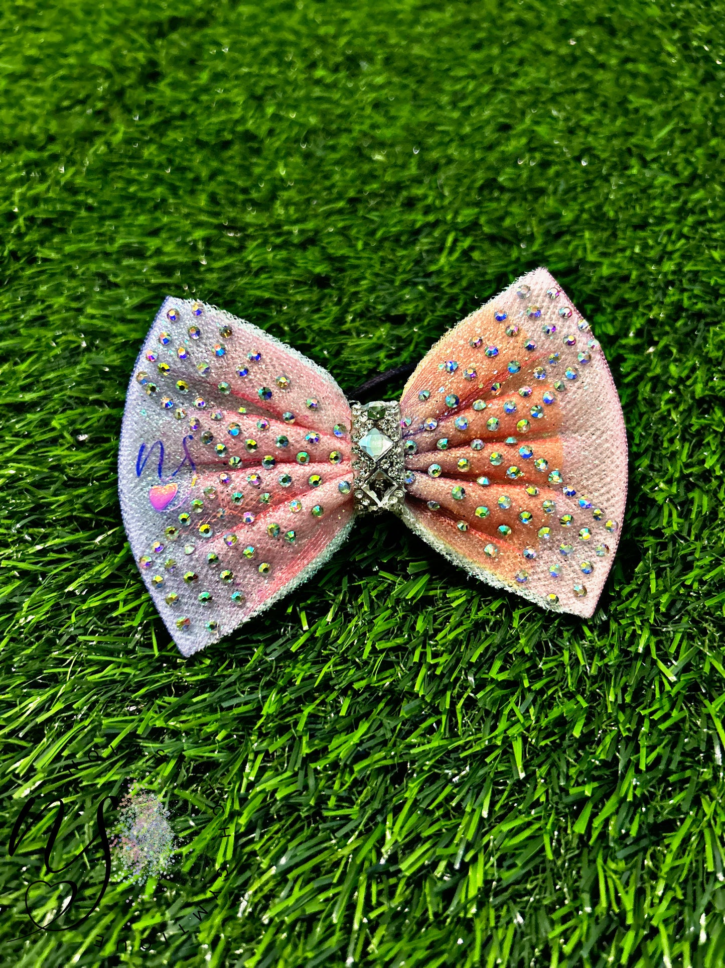 Ombré Rhinestone Bow!
