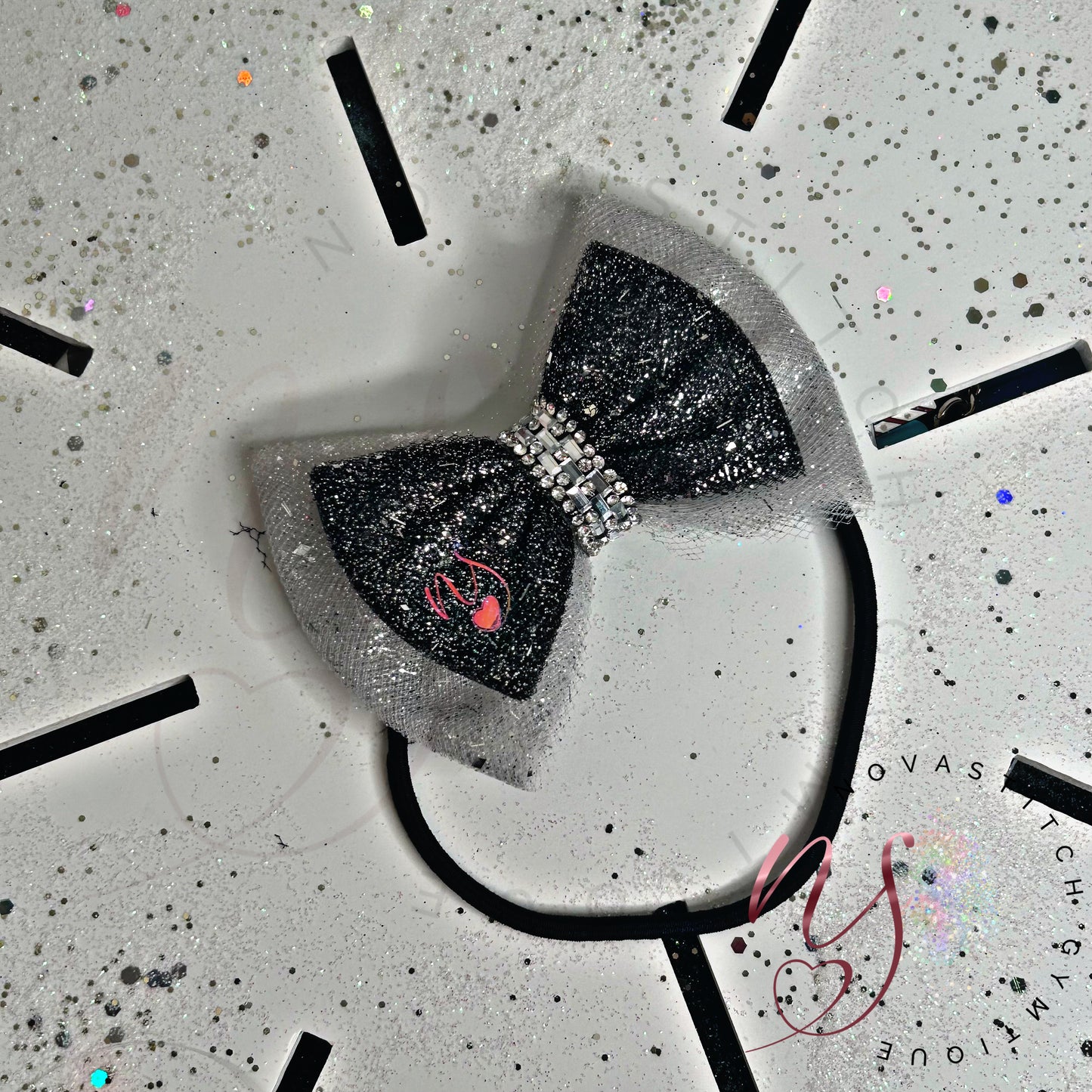 Black & White Confetti Pop Double Bow