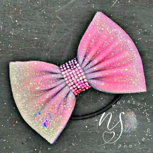 Pink Passion Ombré Bow! 🤍🩷💜