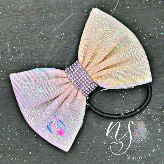 Thistle Cream Ombré Bow! 🤍💛💜